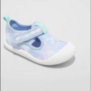 Cat & Jack Girls Water Shoes Size 8